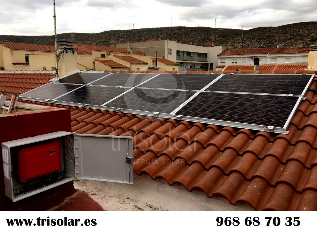 Instalacion de energía solar fotovoltaica para autoconsumo en Hellín