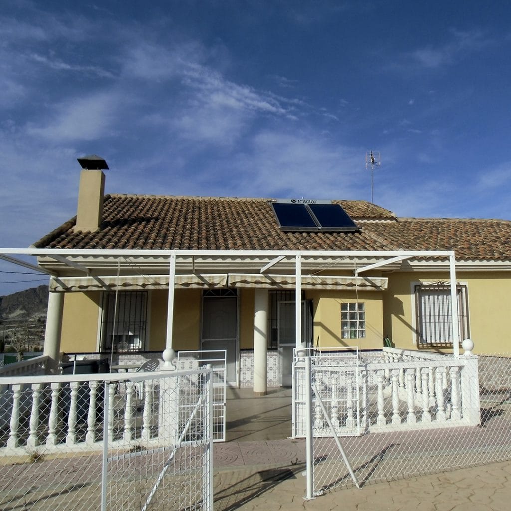 INSTALACION TÉRMICA PARA ACS EN EL FENAZAR