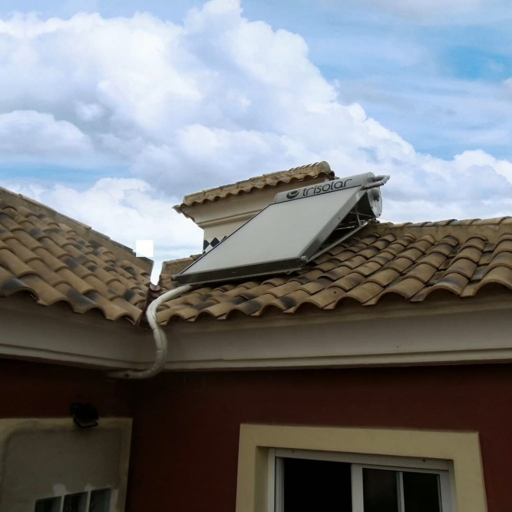 INSTALACION DE ENERGIA SOLAR TERMICA PARA ACS EN ALGORFA ALICANTE