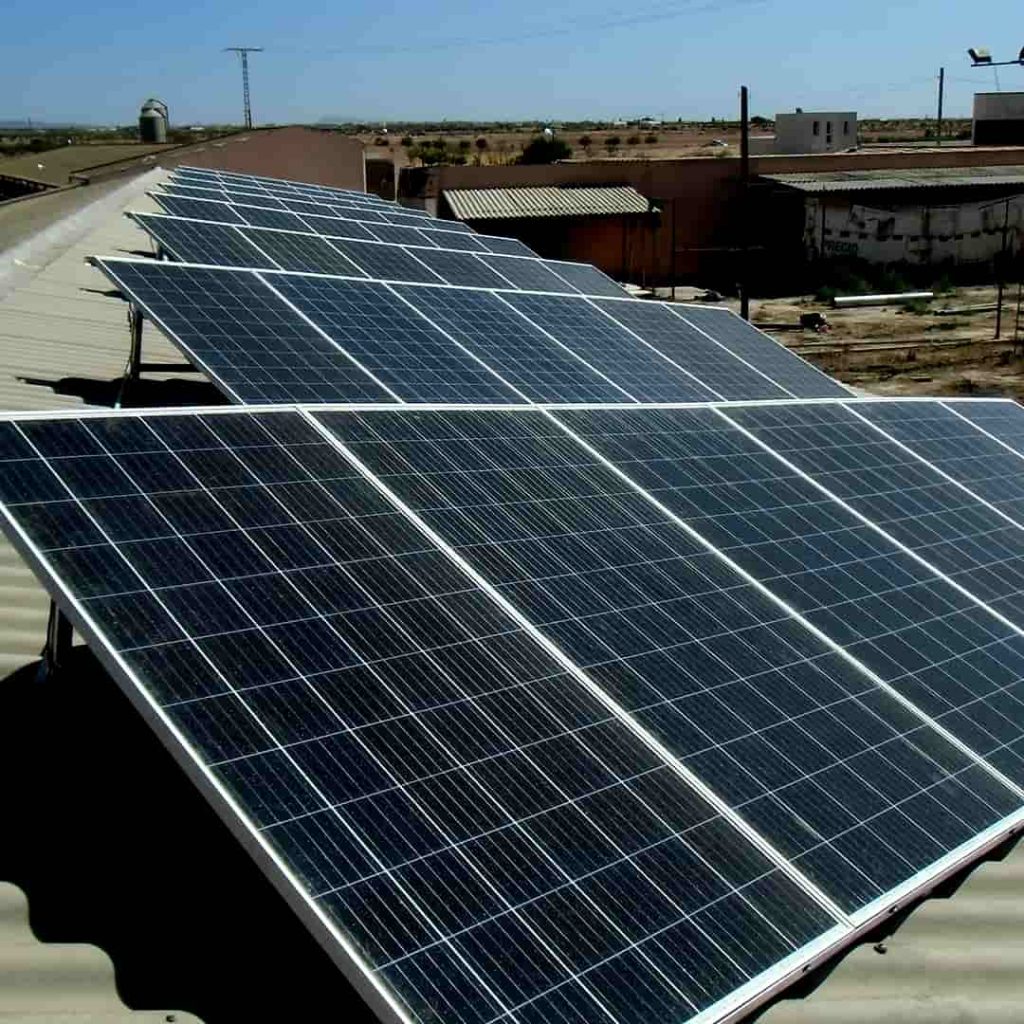 INSTALACION FOTOVOLTAICA PARA FABRICA AVICOLA